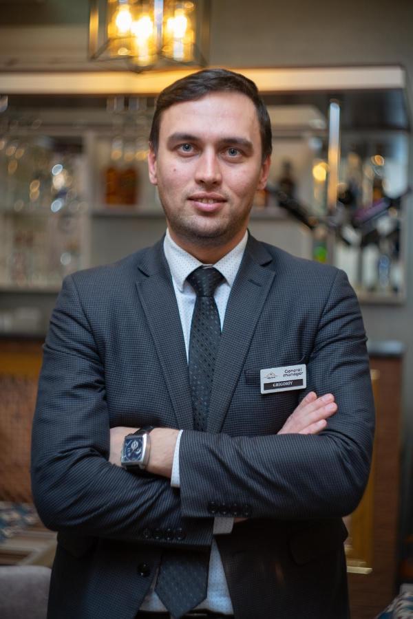 Mildom Hotel Баку Экстерьер фото